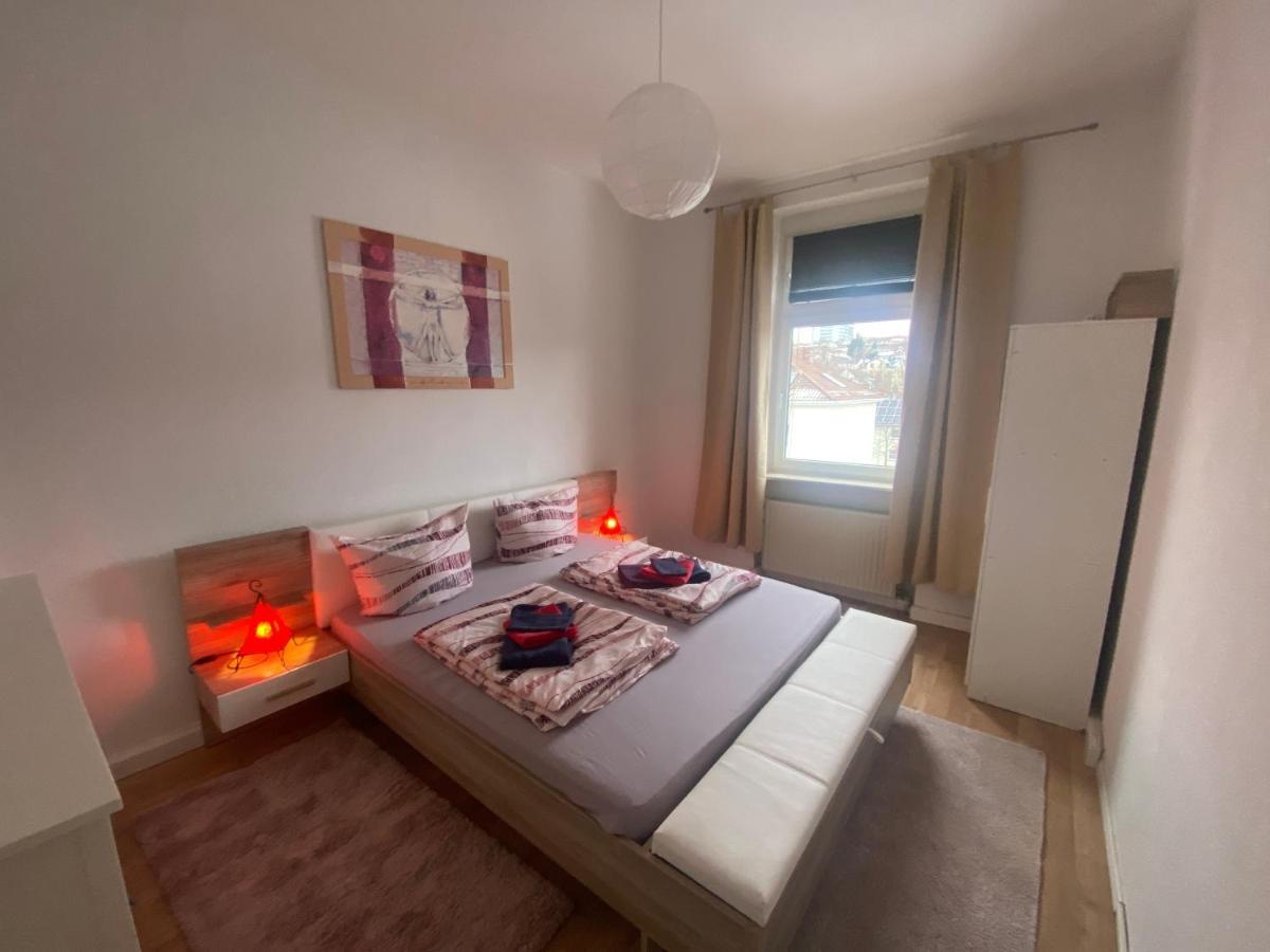 Ruhige Gemuetliche Wohnung Altbau In Zentraler Lage Wiesbaden Esterno foto